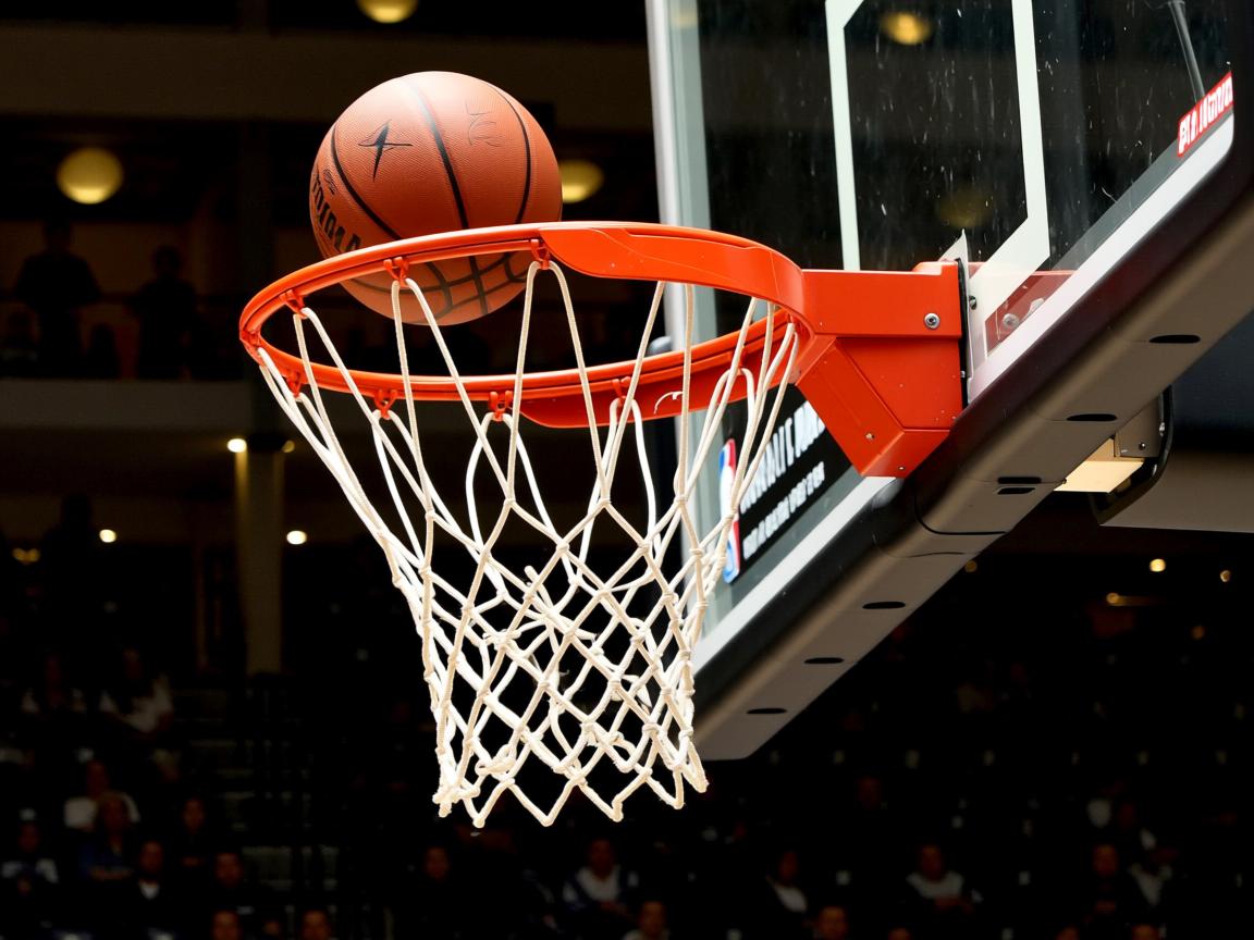 在线投注平台-中国女篮主教练强调团队合作 精准执行战术，中国女篮主教练是谁